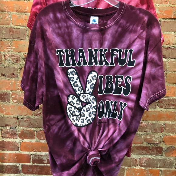 Burgundy Tie Dyed Thankful Vibes Only Tee - Picture 4 of 8